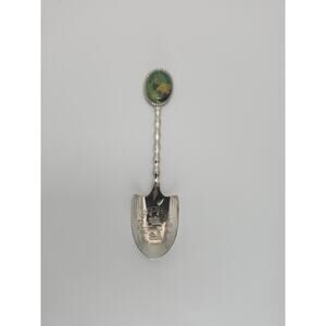 North Dakota Enamel Shovel Souvenir Collector Spoon Peace Garden State